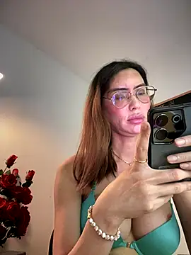 Ivysnow live sex cam