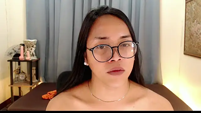 Lessandra_Lust's cam snapshot