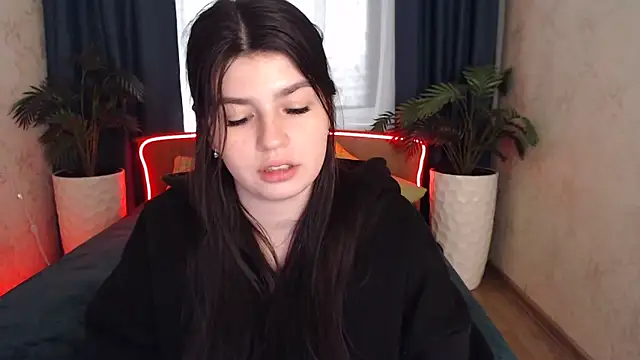 KisaModel's cam snapshot