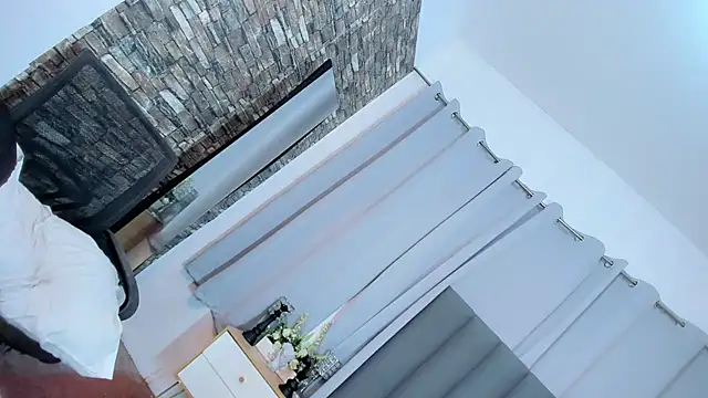 AlexandraYsabella's cam snapshot