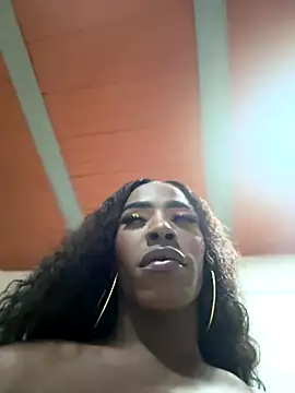 Richchocolatesweet_ live sex cam