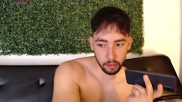 sam_ford_2's cam snapshot