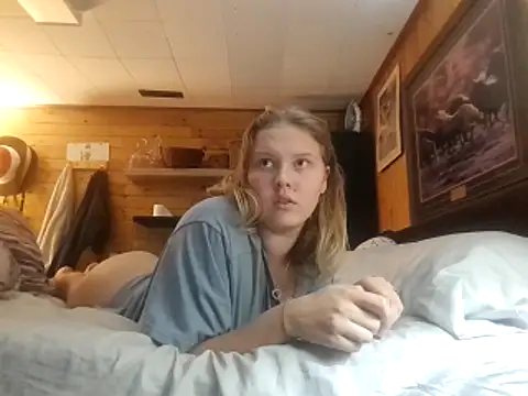 Ryan_and_Aurora live sex cam