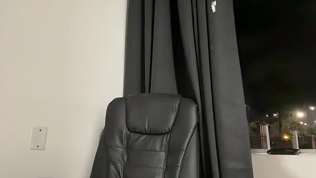 Sophia_copper's web cam