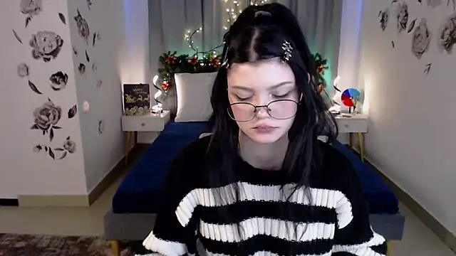 MileyRood's cam snapshot