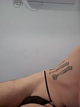 Sexychefstud11's cam snapshot