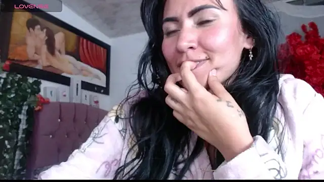 myomii_nixx live sex cam