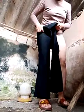 BigAssmomx's cam snapshot