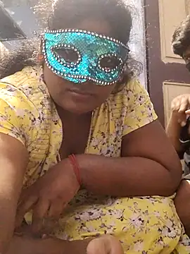 divyatamil143's cam snapshot