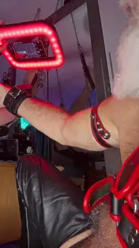 LeatherSdaddy's cam snapshot