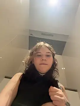 FionaMurr's cam snapshot