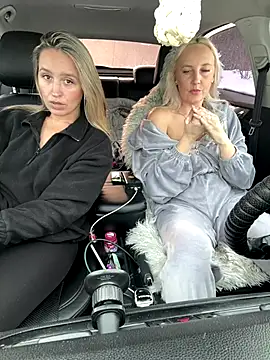 StasyWood live sex cam