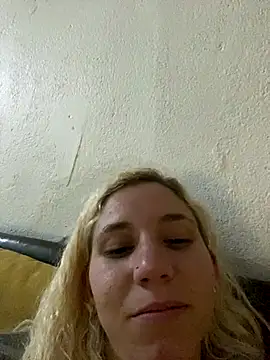 Bruxinha551 live sex cam