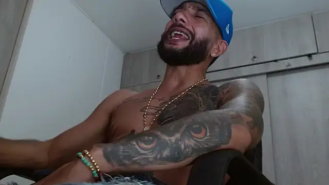 LukasScott_'s cam snapshot