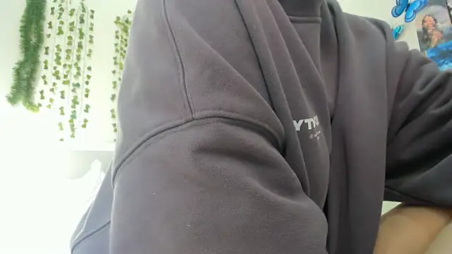 yuna_loon's cam snapshot