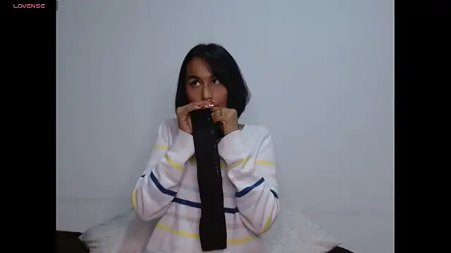 Gia_Lee's cam snapshot