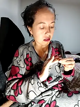 MiaForever1's cam snapshot