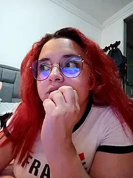 CURVY-HORNY's cam snapshot