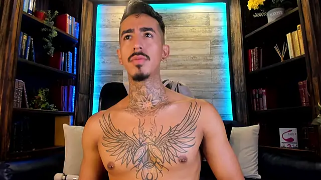 Donovan_Desmond's cam snapshot