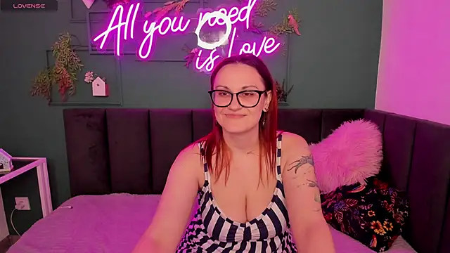 LisaAmoree's cam snapshot