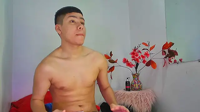 Lucastorrez01's cam snapshot