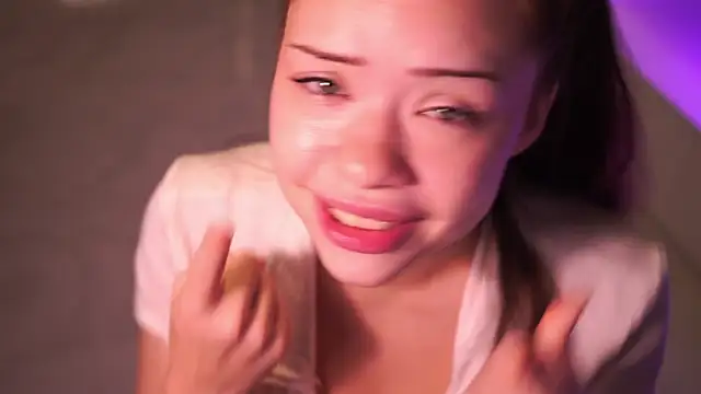 VixenMia's cam snapshot