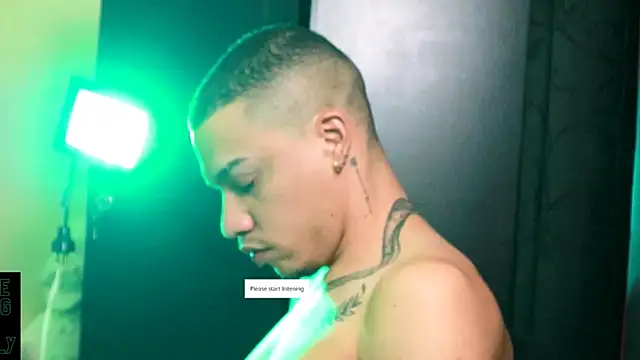 AlphaMasterXxx live sex cam