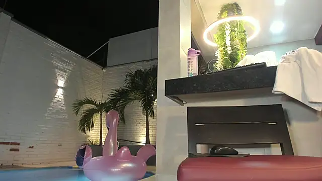 Maxim-Walker's cam snapshot