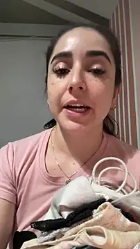 Vicky-Andrade's cam snapshot