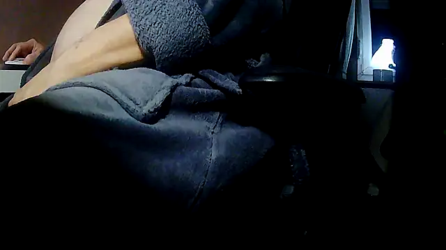 suedel65's cam snapshot