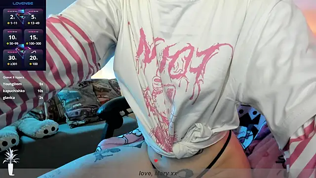 Mary_Xextra's cam snapshot