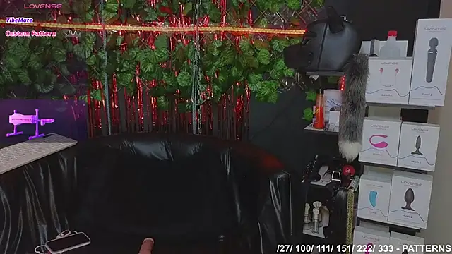 Sweett_Mollyy's web cam