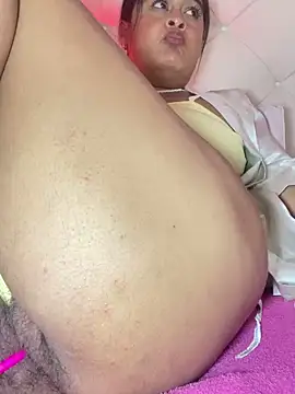 Lili__taylor live sex cam