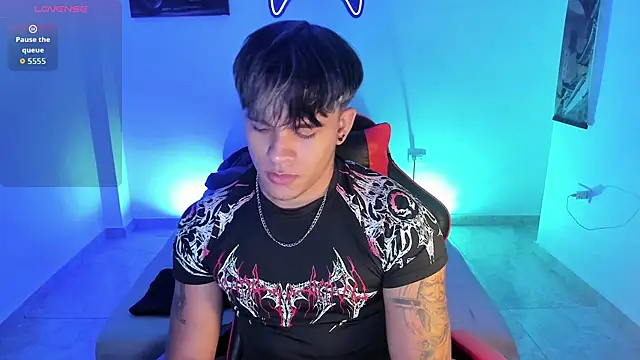 LuciferM_Star's cam snapshot