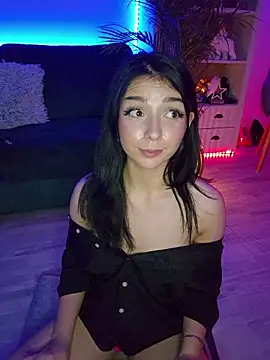 Avery--'s cam snapshot