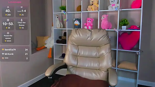 Lynn_Martin live sex cam