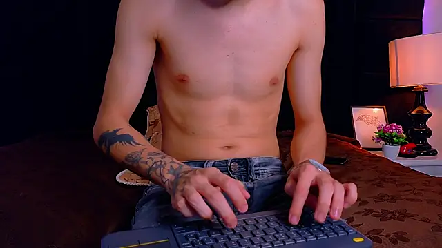 Lion_Foster01 live sex cam