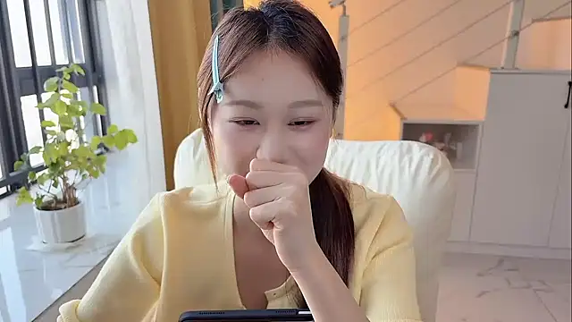 Cassie-20 live sex cam