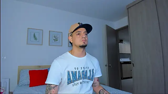 alejandro_calderon1 live sex cam