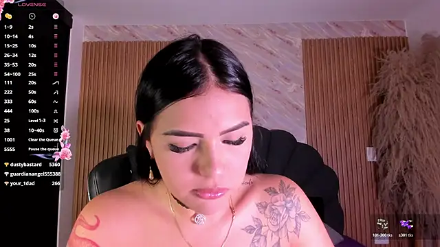 karol_green_'s cam snapshot