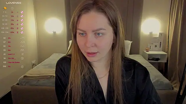 MikaBloom's cam snapshot