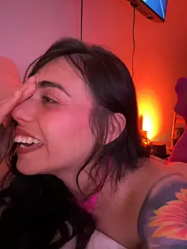 i_am_nina_'s cam snapshot