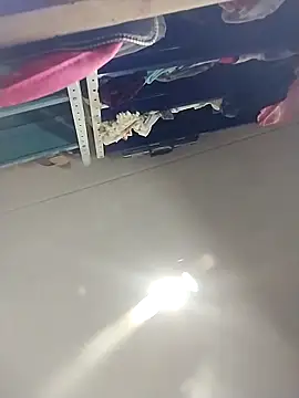 KATYGONZALEZ's cam snapshot