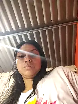 AnggelicaSwan21's cam snapshot