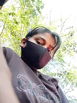 Janvi_Jaitly live sex cam