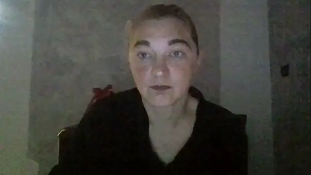 GoldenAngelMilf's cam snapshot