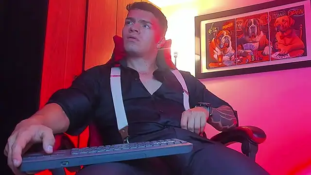 ALPHA_DOMINUS_'s cam snapshot