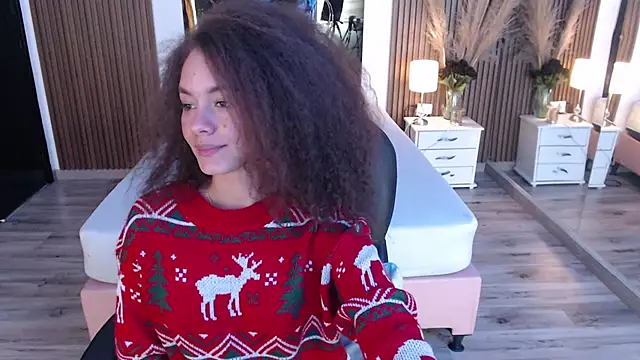 MiticaBrennet_'s cam snapshot