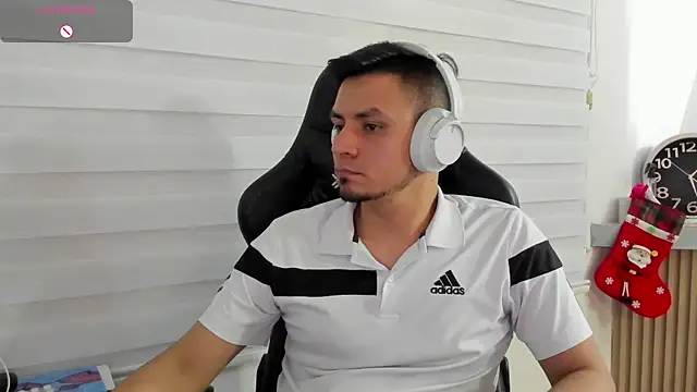 Rick_Adams's cam snapshot