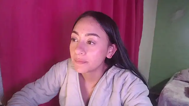 Little_aphrodite live sex cam